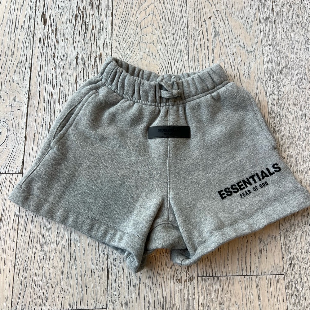 FEAR OF GOD Essentials Kids Gray Sweat Shorts